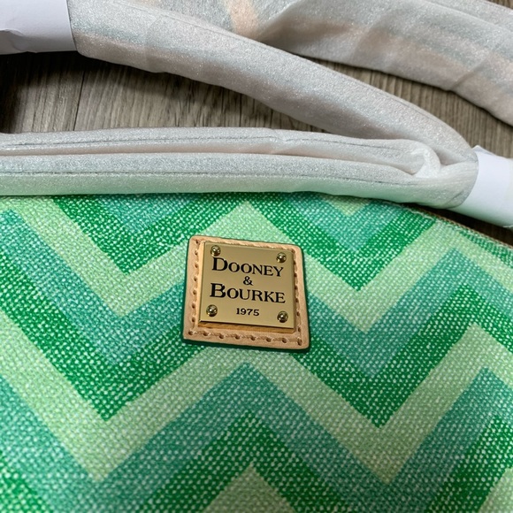 Dooney & Bourke Chevron Suki Crossbody Bag - Picture 7 of 7